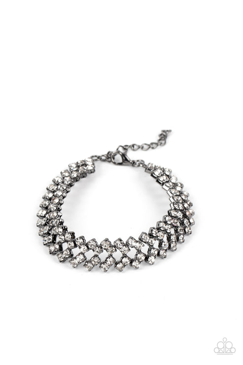 Seize The Sizzle - Black Bracelet