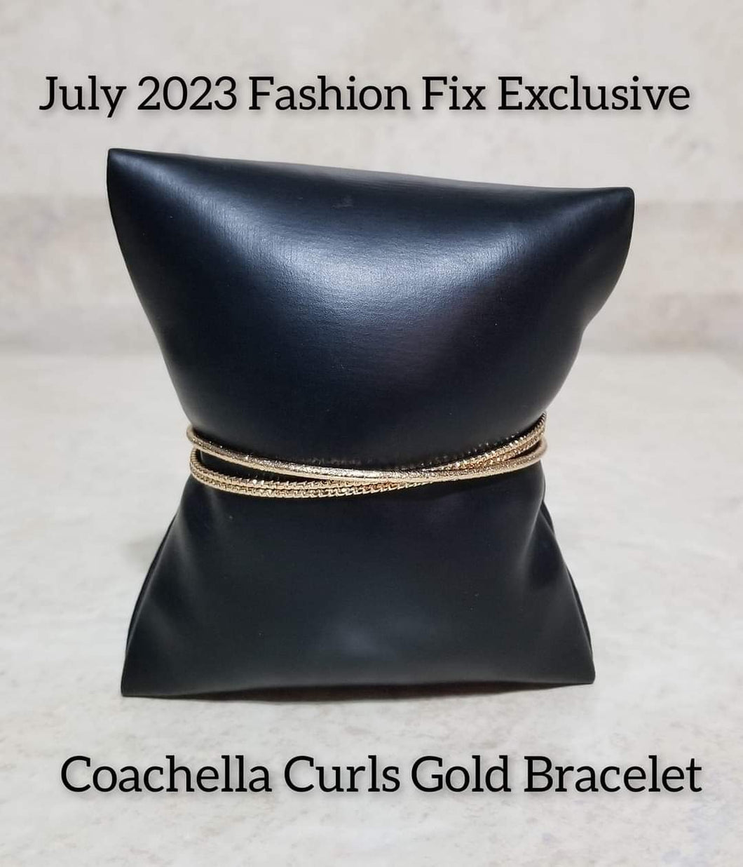 Coachella Curls - Gold Cuff Bracelet