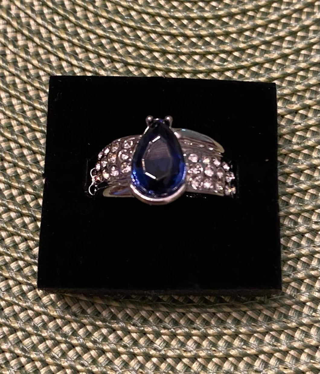 Dive Into Oblivion - Blue Ring