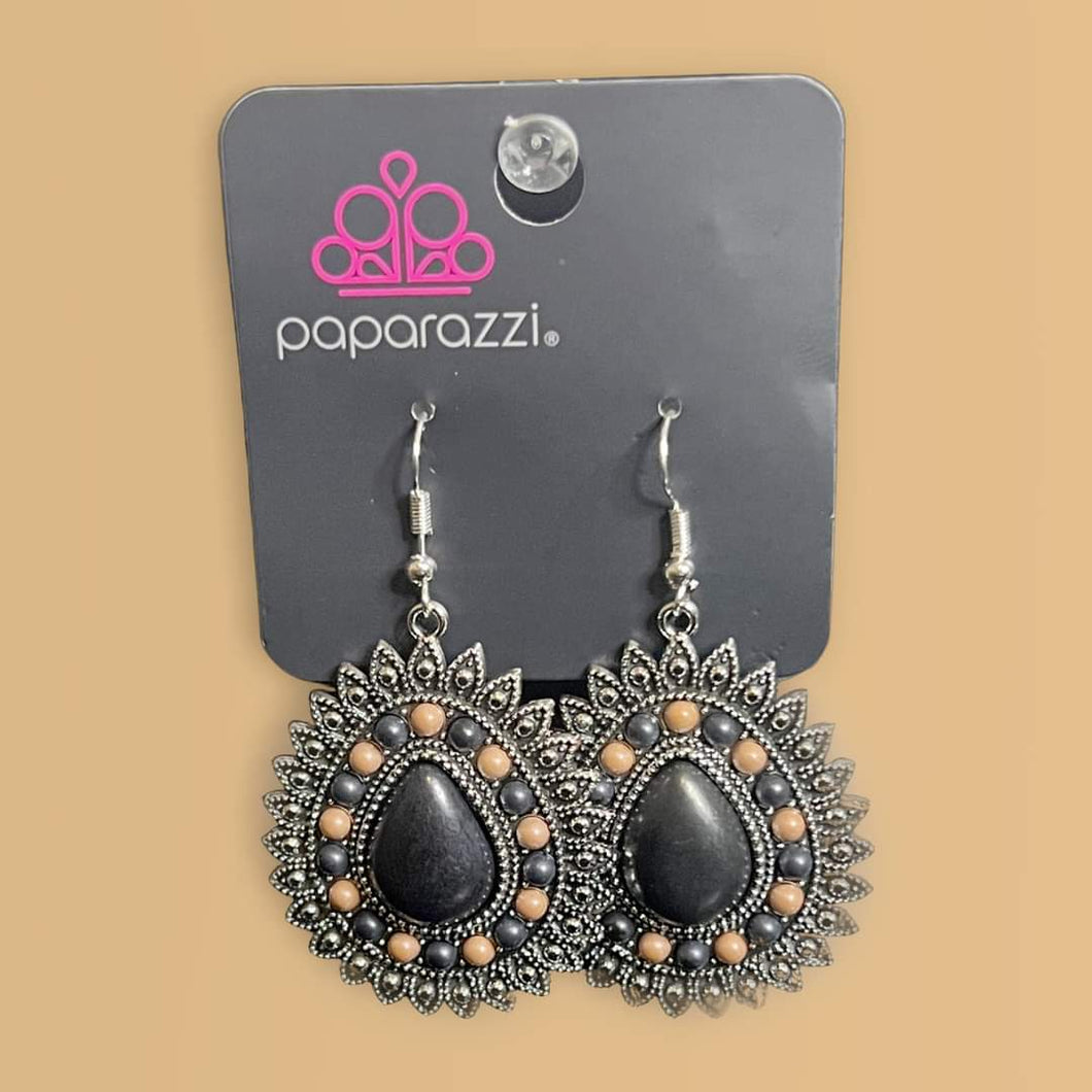 Sagebrush Sabbatical - Black Earring